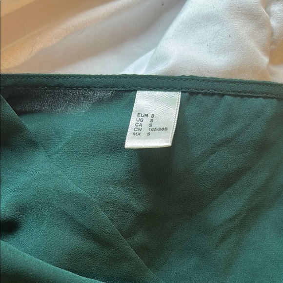 WOMENS GREEN BODYSUIT - Picture 3 of 8